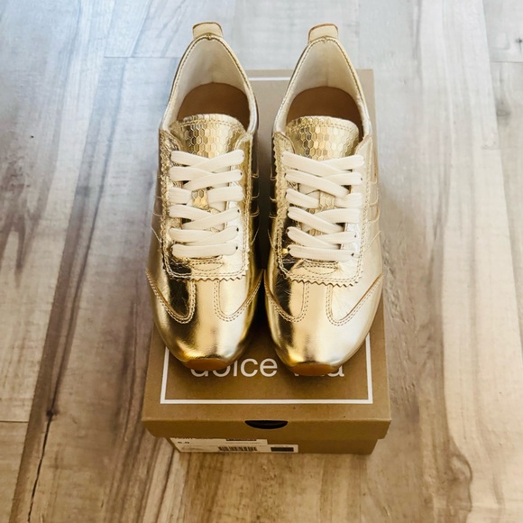Dolce Vita Shoes - Women’s Dolce Vita Delany Light Gold Metallic Sneakers